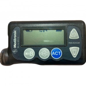 Инсулиновая помпа Paradigm MMТ-715 Medtronic б.у